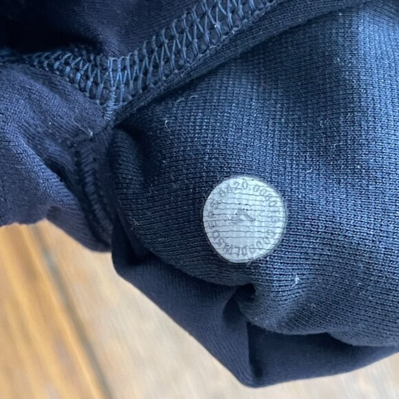 LULULEMON LW dk blue legging/inseam-24". sz 4 - Picture 4 of 4